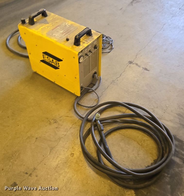 image for item EN3534 ESAB PCM-875 plasma cutter