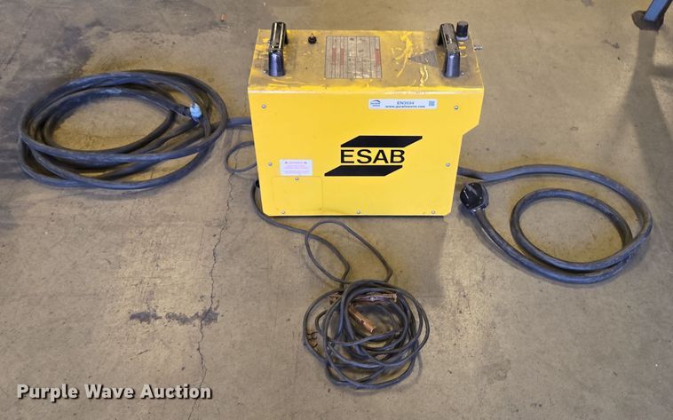 image for item EN3534 ESAB PCM-875 plasma cutter