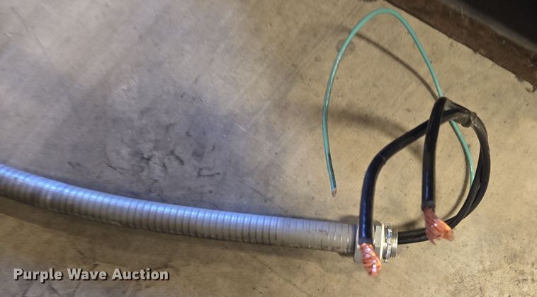 image for item EN3537 1988 Miller Syncrowave 250 welder