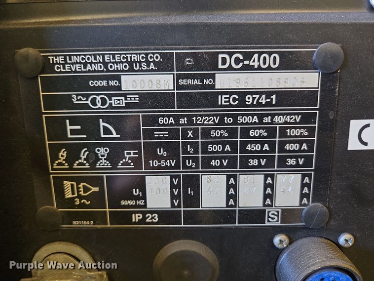 image for item EN3538 1996 Lincoln Electric DC-400 welder