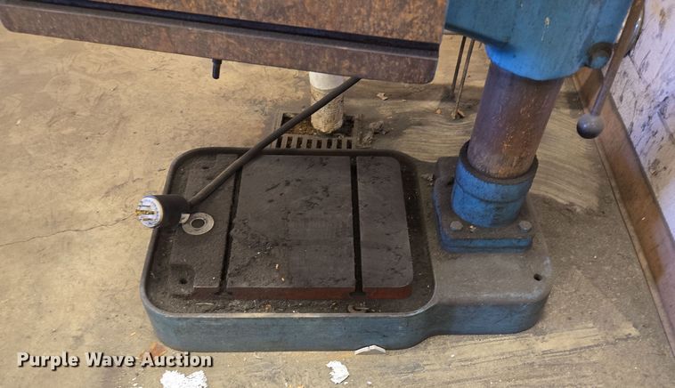 image for item EN3539 Willis drill press