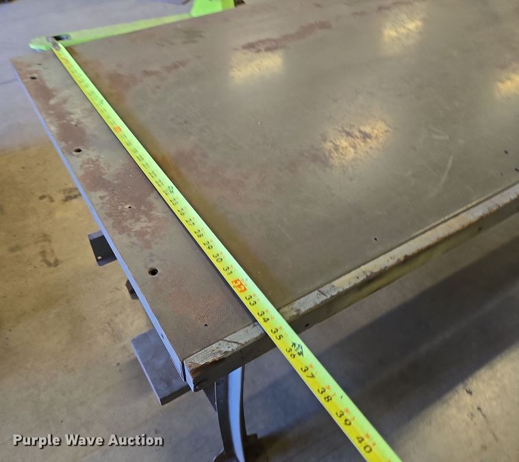 image for item EN3541 Table