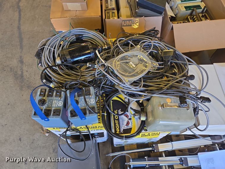 image for item EN3543 Electronics