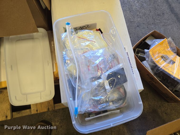 image for item EN3543 Electronics