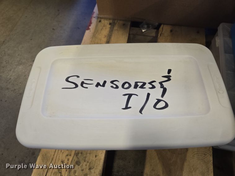 image for item EN3543 Electronics