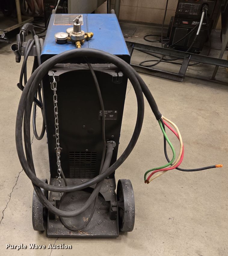 image for item EN3550 2013 Miller Millermatic 350P welder