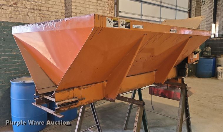 image for item EN8755 Henderson 8 X Mild spreader