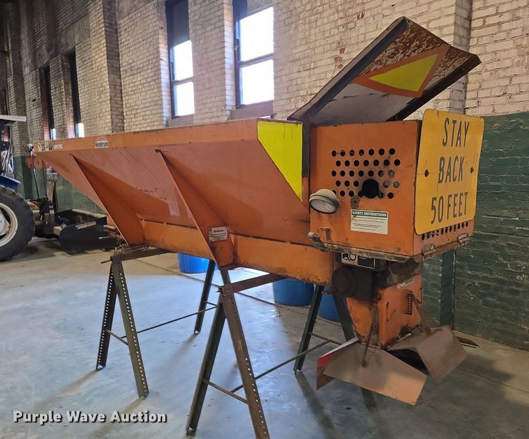 image for item EN8755 Henderson 8 X Mild spreader