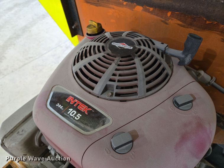 image for item EN8755 Henderson 8 X Mild spreader