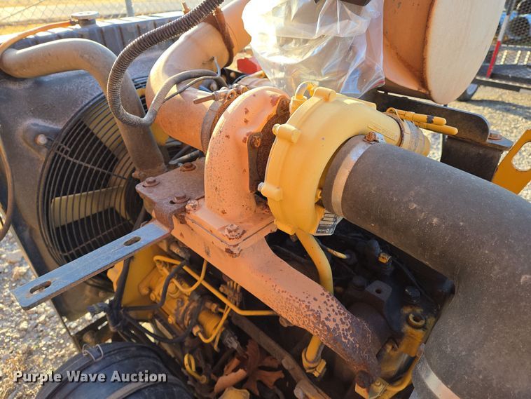 image for item EN8756 2007 John Deere 4045TF275 engine