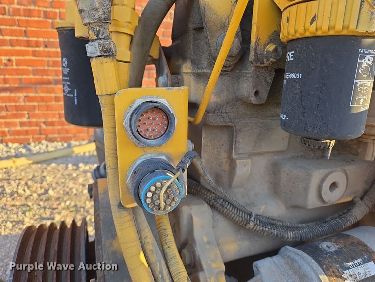 image for item EN8756 2007 John Deere 4045TF275 engine