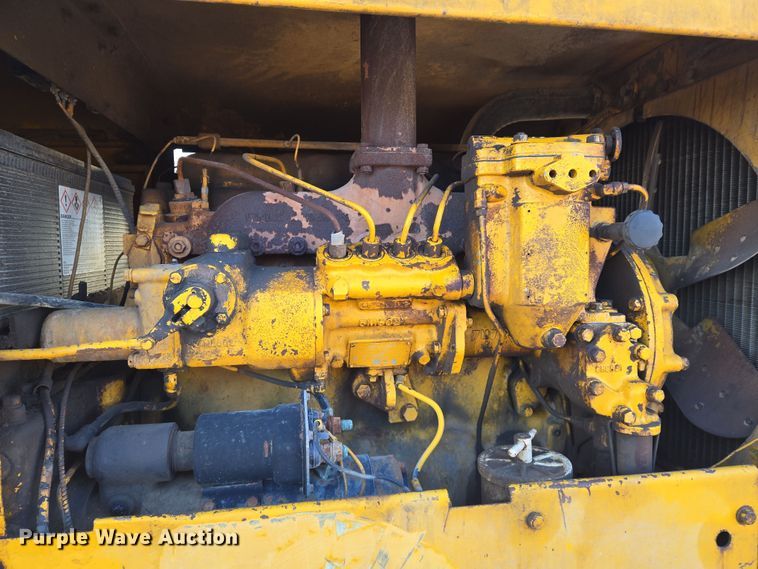 image for item EN8757 1961 Caterpillar 112 rigid frame motor grader