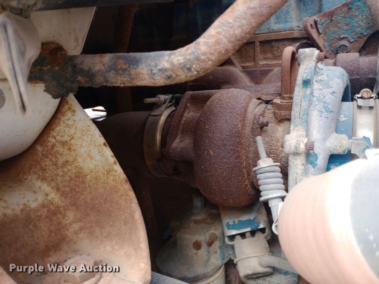 image for item EO0543 2004 International 7400 dump truck