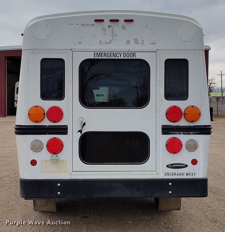 image for item EO9979 2003 Chevrolet Express 3500 school bus