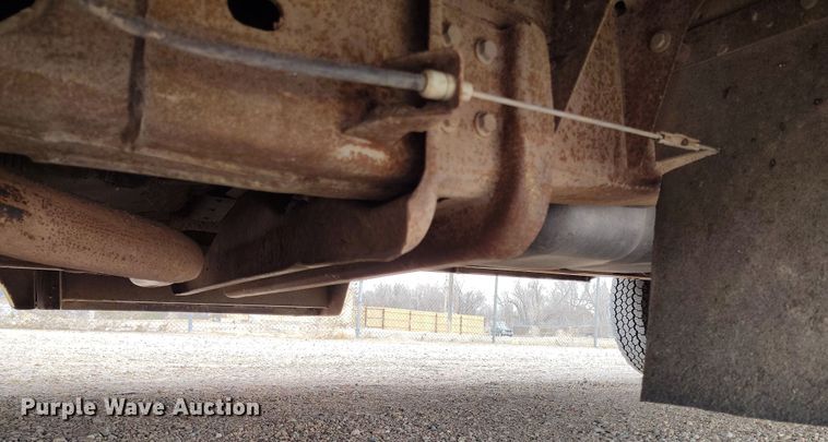 image for item EO9979 2003 Chevrolet Express 3500 school bus