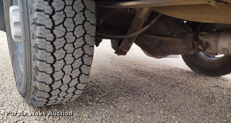 image for item EO9979 2003 Chevrolet Express 3500 school bus