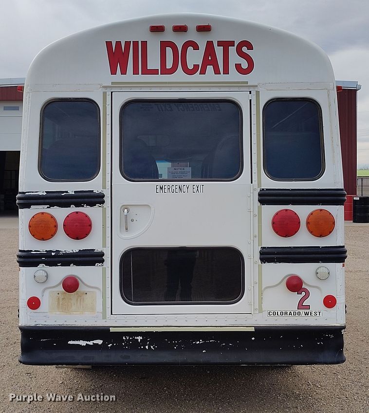 image for item EO9980 2005 Chevrolet Express G3500 school bus