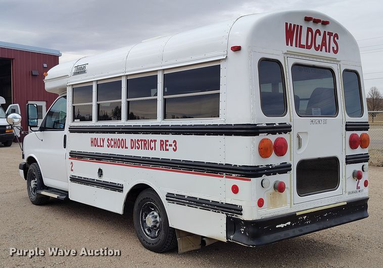 image for item EO9980 2005 Chevrolet Express G3500 school bus