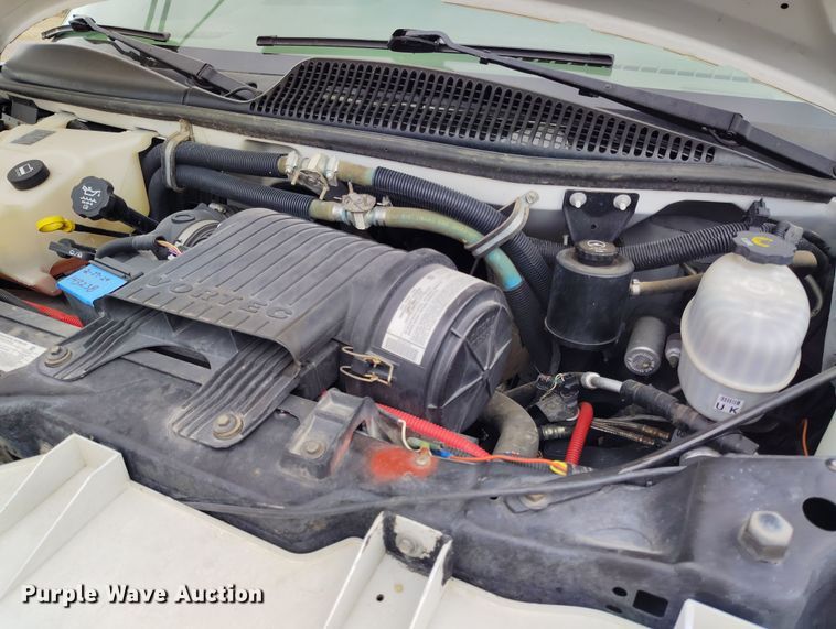 image for item EO9980 2005 Chevrolet Express G3500 school bus