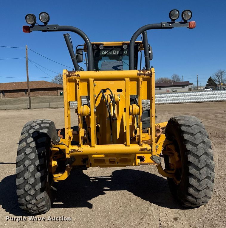 image for item EQ1168 2010 John Deere 770G motor grader