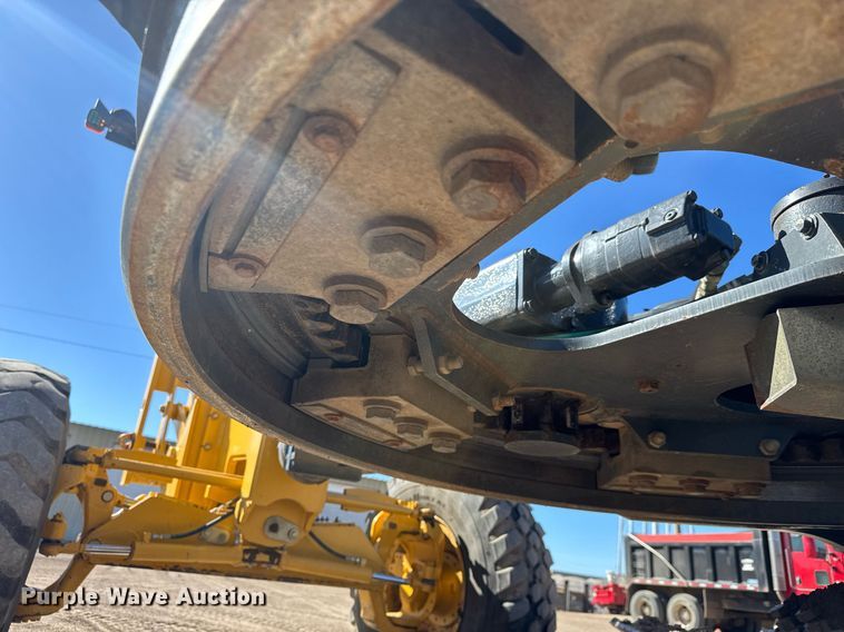 image for item EQ1168 2010 John Deere 770G motor grader