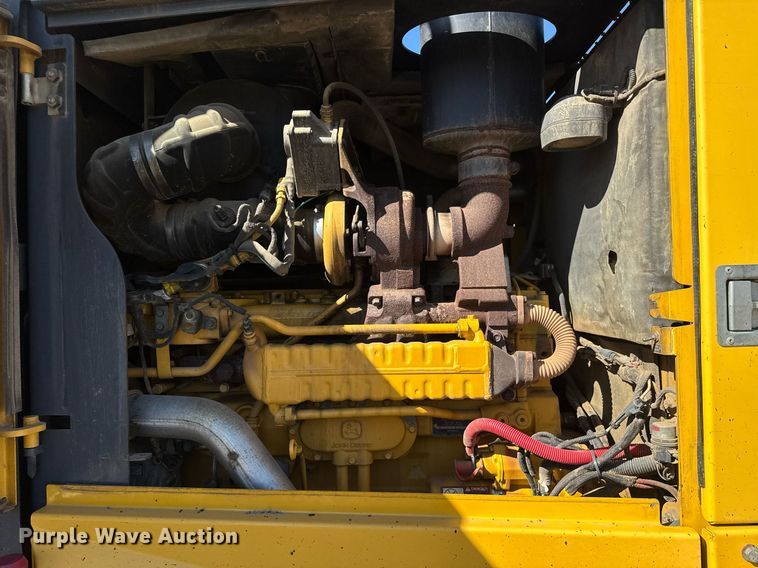 image for item EQ1168 2010 John Deere 770G motor grader