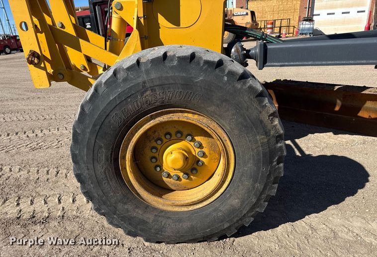 image for item EQ1168 2010 John Deere 770G motor grader