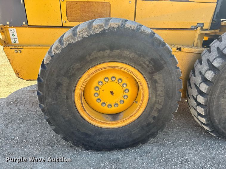 image for item EQ1168 2010 John Deere 770G motor grader