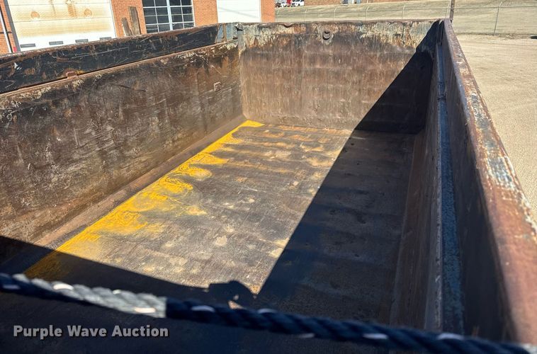 image for item EQ1169 2009 International WorkStar 7400 dump truck