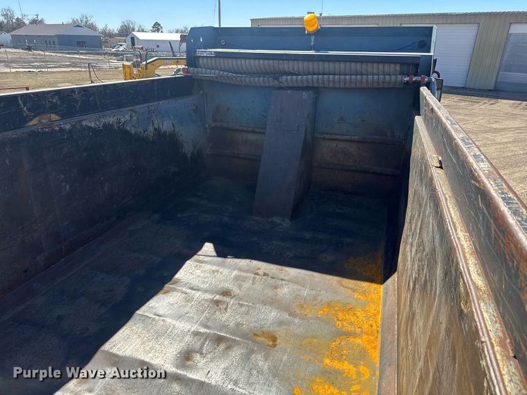 image for item EQ1169 2009 International WorkStar 7400 dump truck