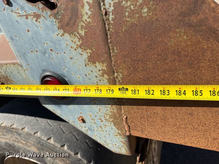 image for item EQ1169 2009 International WorkStar 7400 dump truck