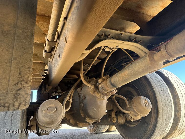 image for item EQ1169 2009 International WorkStar 7400 dump truck