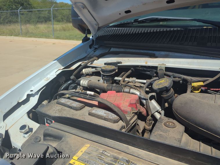 image for item EQ2212 2016 Ford Econoline E450 shuttle bus