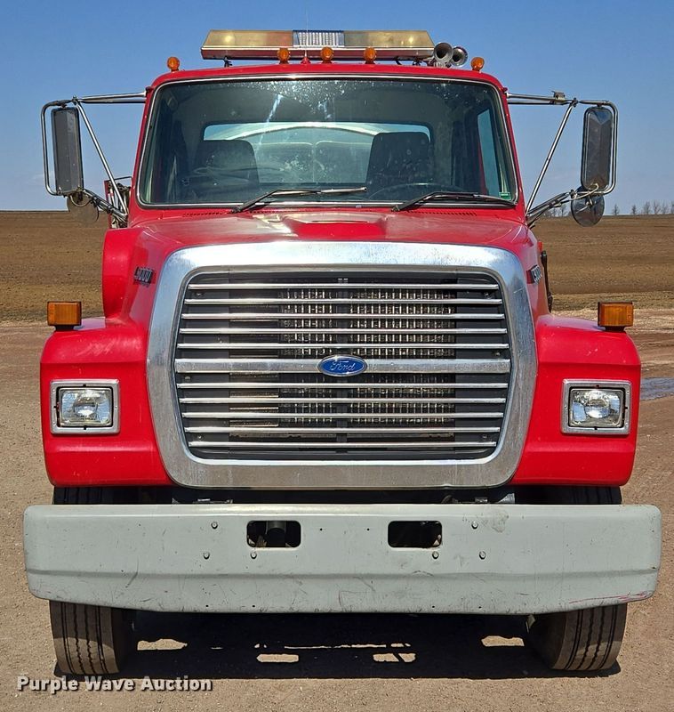 image for item EQ6799 1995 Ford L9000 tanker fire truck