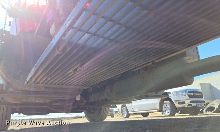 image for item EQ6799 1995 Ford L9000 tanker fire truck