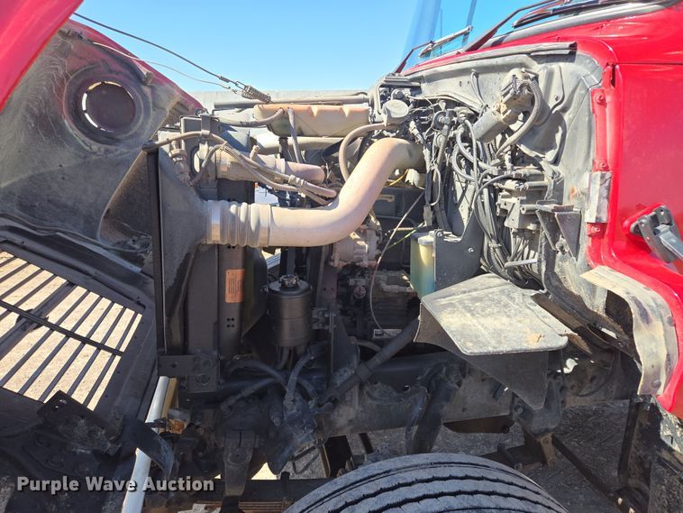 image for item EQ6799 1995 Ford L9000 tanker fire truck