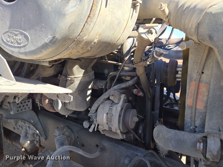 image for item EQ6799 1995 Ford L9000 tanker fire truck