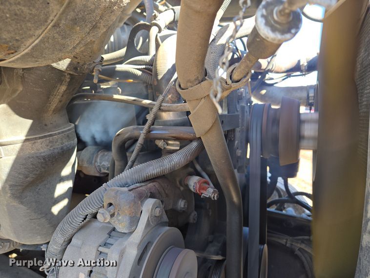 image for item EQ6799 1995 Ford L9000 tanker fire truck