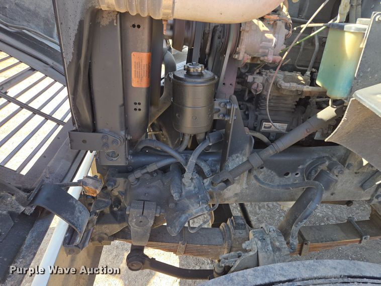 image for item EQ6799 1995 Ford L9000 tanker fire truck