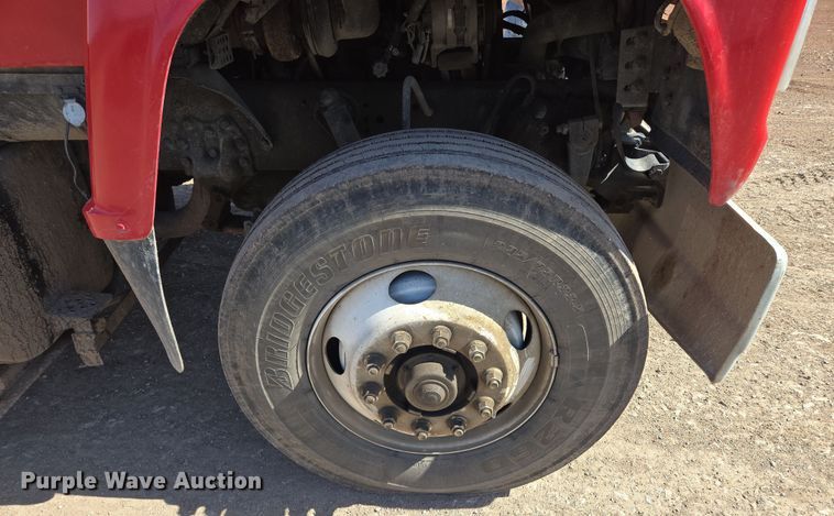 image for item EQ6799 1995 Ford L9000 tanker fire truck