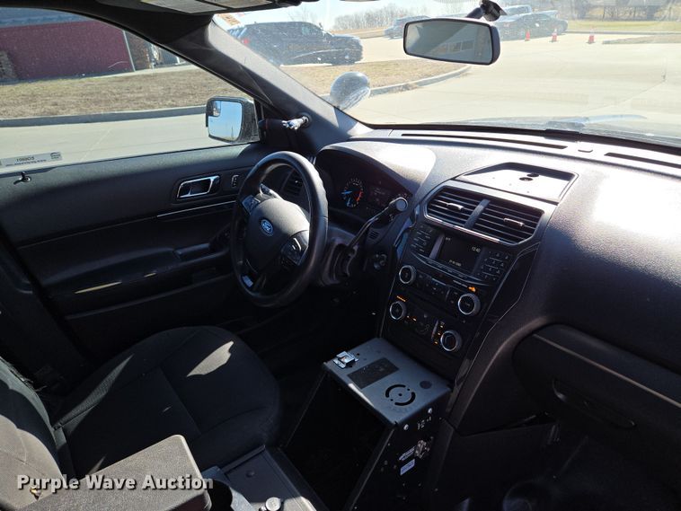 image for item EQ6801 2018 Ford Explorer Police Interceptor SUV