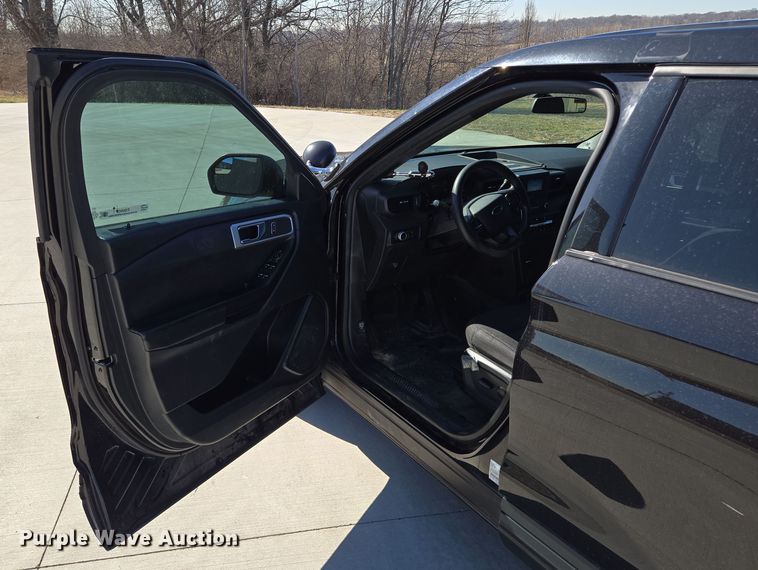 image for item EQ6802 2020 Ford Explorer Police Interceptor SUV