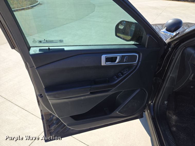 image for item EQ6802 2020 Ford Explorer Police Interceptor SUV