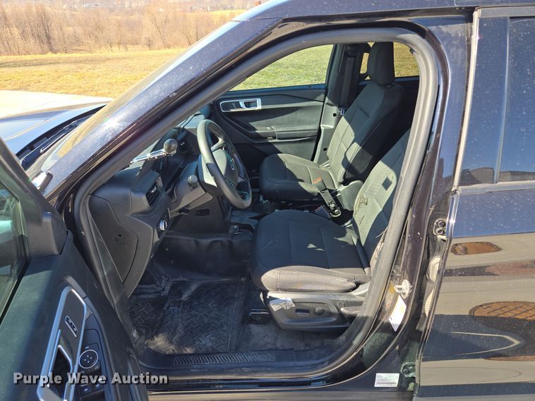 image for item EQ6802 2020 Ford Explorer Police Interceptor SUV