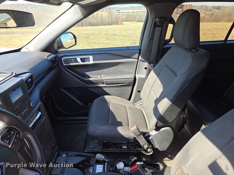 image for item EQ6802 2020 Ford Explorer Police Interceptor SUV