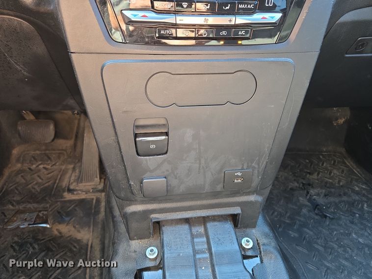 image for item EQ6802 2020 Ford Explorer Police Interceptor SUV