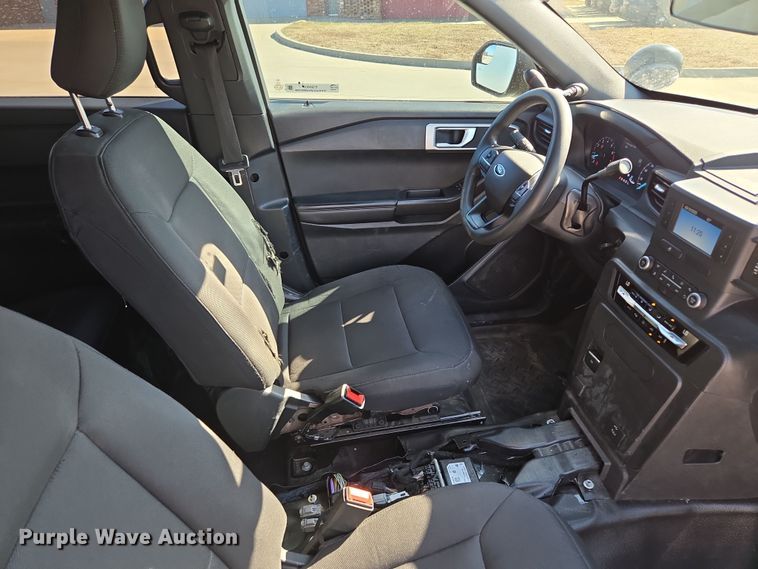 image for item EQ6802 2020 Ford Explorer Police Interceptor SUV