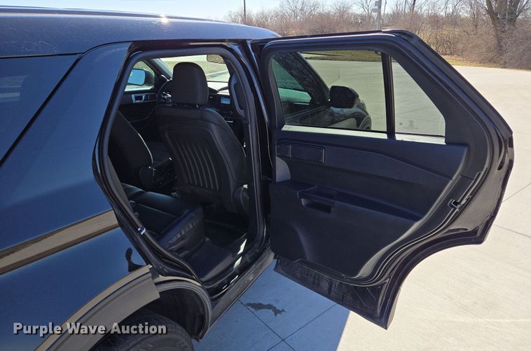 image for item EQ6802 2020 Ford Explorer Police Interceptor SUV