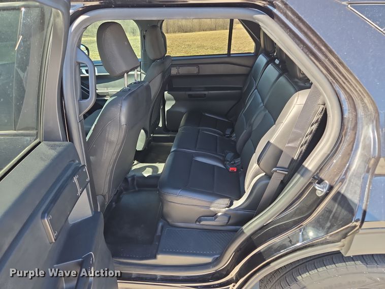 image for item EQ6802 2020 Ford Explorer Police Interceptor SUV