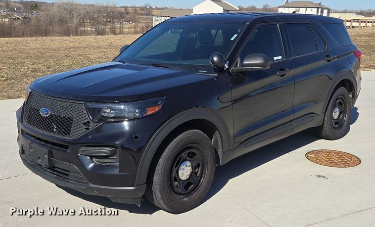 image for item EQ6803 2020 Ford  Explorer Police Interceptor SUV